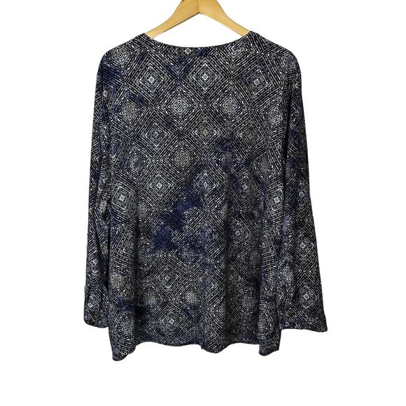 Catherines Button Up Shirt 26/28W Top Womens 3X Blue Tan White Pockets V Neck - Picture 3 of 8